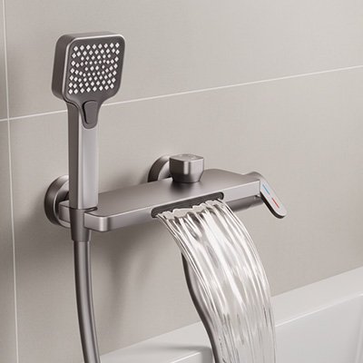 Mitigeur bain douche eau coule dans bain douchette prête à utiliser