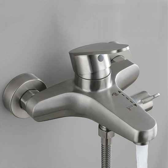 mitigeur bain douche en action
