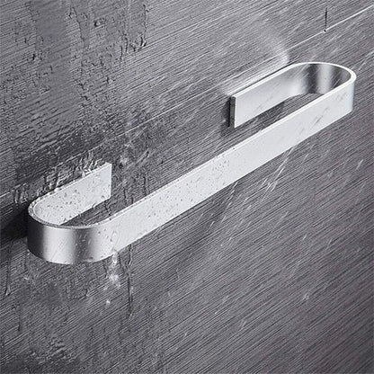 Porte serviette salle de bain mural dans douche